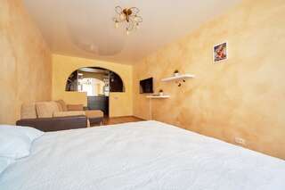 Апартаменты Apartment in the center of Minsk Минск Апартаменты-10